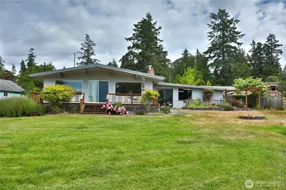 538 Bush Point Road, Freeland, WA 98249 - Photo 2