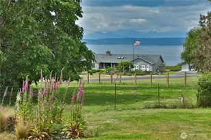 538 Bush Point Rd, Freeland, WA 98249 - Photo 8