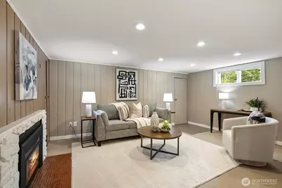 8800 Ravenna Avenue NE, Seattle, WA 98115 - Photo 12