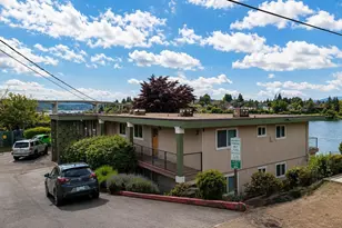 1717 E 16th St, Bremerton, WA 98310 - Photo 10