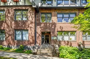1804 E Republican St, Seattle, WA 98112 - Photo 2