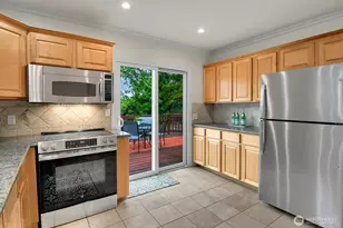 4711 51st Ave S, Seattle, WA 98118 - Photo 8