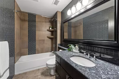 2717 Western Avenue #1018, Seattle, WA 98121 - Photo 14