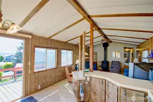 2702 Dundee Pl, Anacortes, WA 98221 - Photo 18