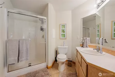 808 W Manson Highway #C303, Chelan, WA 98816 - Photo 14