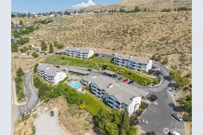 808 W Manson Highway #C303, Chelan, WA 98816 - Photo 26