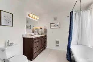 10515 1st Ave NW, Seattle, WA 98177 - Photo 18
