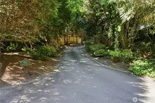 639 West LK Sammamish Pkwy NE, Bellevue, WA 98008 - Photo 40