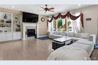 2401 12th Avenue NW, Puyallup, WA 98371 - Photo 14