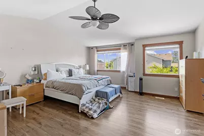 2401 12th Avenue NW, Puyallup, WA 98371 - Photo 24