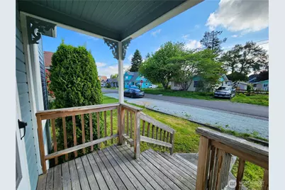 27204 103rd Drive NW, Stanwood, WA 98292 - Photo 4