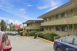 2820 15th Ave W, Seattle, WA 98119 - Photo 6