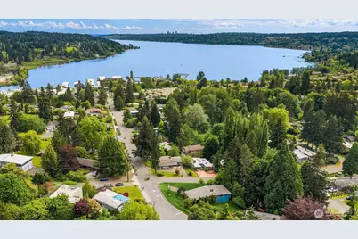 6180 NE 185th Street, Kenmore, WA 98028 - Photo 2
