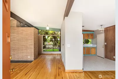 6180 NE 185th Street, Kenmore, WA 98028 - Photo 8
