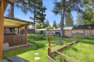 1921 169th Ave NE, Bellevue, WA 98008 - Photo 10
