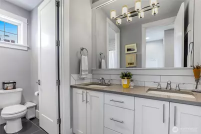 111 NE 63rd Street, Seattle, WA 98115 - Photo 16