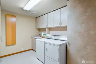 23738 Carlson Pl, Mount Vernon, WA 98274 - Photo 32