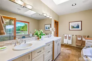 23738 Carlson Pl, Mount Vernon, WA 98274 - Photo 18