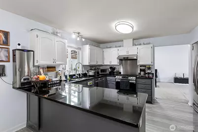 1040 NE Big Berry Loop, Oak Harbor, WA 98277 - Photo 10
