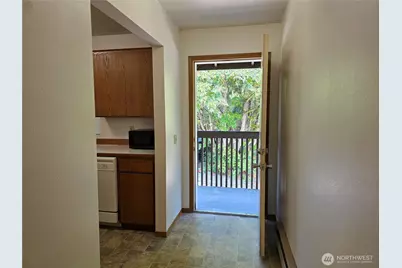 27521 Pioneer Highway #7, Stanwood, WA 98292 - Photo 10