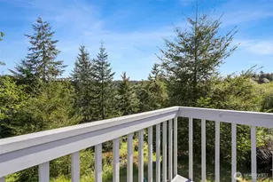 526 Taft Ave, Raymond, WA 98577 - Photo 26