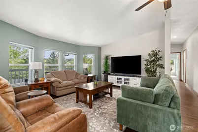 526 Taft Avenue, Raymond, WA 98577 - Photo 4