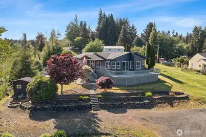 526 Taft Avenue, Raymond, WA 98577 - Photo 1