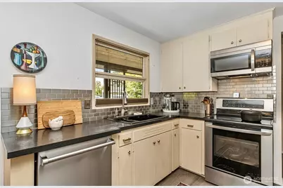 1202 Pine Avenue, Snohomish, WA 98290 - Photo 8