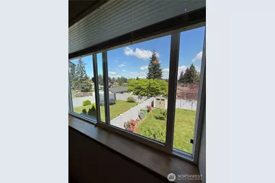 22615 W 44th Ave, Mountlake Terrace, WA 98043 - Photo 26