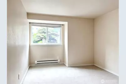 3819 130th Lane SE #E6, Bellevue, WA 98006 - Photo 12