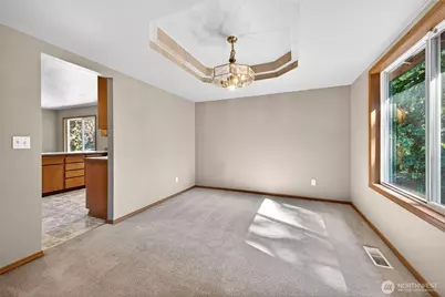 7011 47th Avenue E, Tacoma, WA 98443 - Photo 14