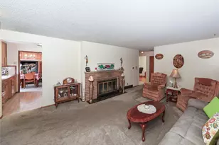 25033 20th Ave S, Des Moines, WA 98198 - Photo 6