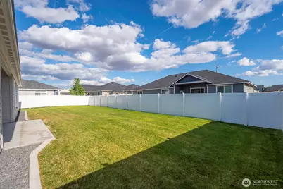 912 7th Avenue NE, Ephrata, WA 98823 - Photo 6