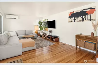 7439 S 116th Place, Seattle, WA 98178 - Photo 8