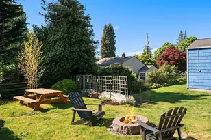 7439 S 116th Pl, Seattle, WA 98178 - Photo 16