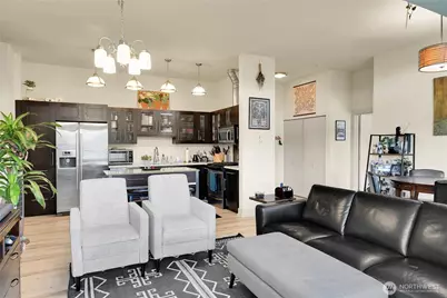 530 Broadway E #328, Seattle, WA 98102 - Photo 4