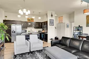 530 Broadway E, Seattle, WA 98102 - Photo 4