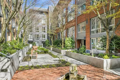 530 Broadway E #328, Seattle, WA 98102 - Photo 18