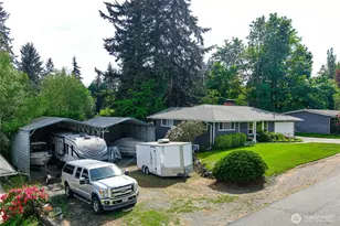 1812 74th St SE, Everett, WA 98203 - Photo 2