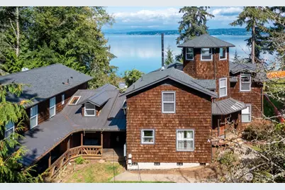 2681 S East Camano Dr, Camano Island, WA 98282 - Photo 1