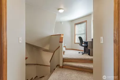 2681 S East Camano Dr, Camano Island, WA 98282 - Photo 18