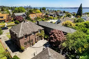 2017 36th Ave W, Seattle, WA 98199 - Photo 2