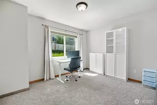 524 Pilchuck Path, Everett, WA 98201 - Photo 16