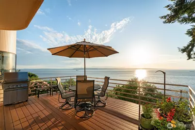 9233 Olympic View Drive, Edmonds, WA 98020 - Photo 20