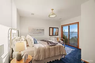 9233 Olympic View Dr, Edmonds, WA 98020 - Photo 28