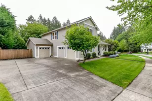 1502 Jensen Ave, DuPont, WA 98327 - Photo 2
