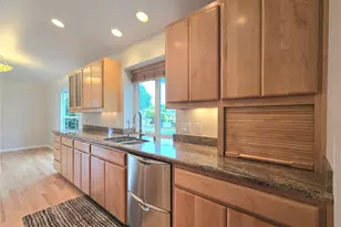880 N Minstrel Rd, Sequim, WA 98382 - Photo 6