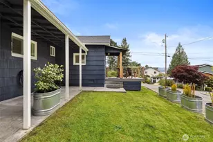 27660 Beham Street NW, Poulsbo, WA 98370 - Photo 28