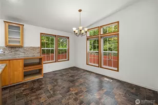 337 Redwood St, Enumclaw, WA 98022 - Photo 12