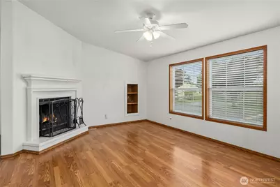 337 Redwood Street, Enumclaw, WA 98022 - Photo 4